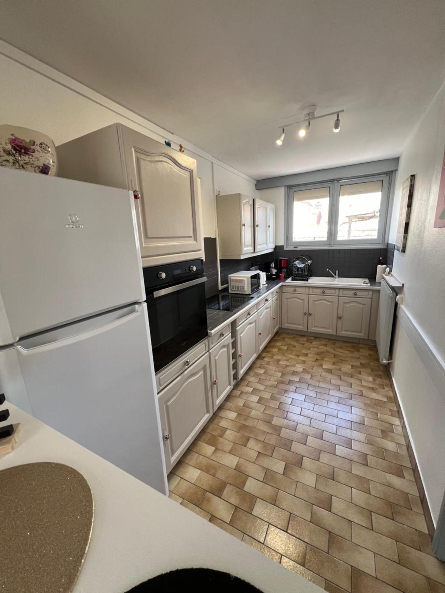 Maison 3 Chambres 6 Personnes Et Garage Châteauroux Exterior foto